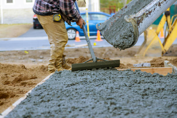 Best Concrete Driveway Installation  in Somerville, NJ